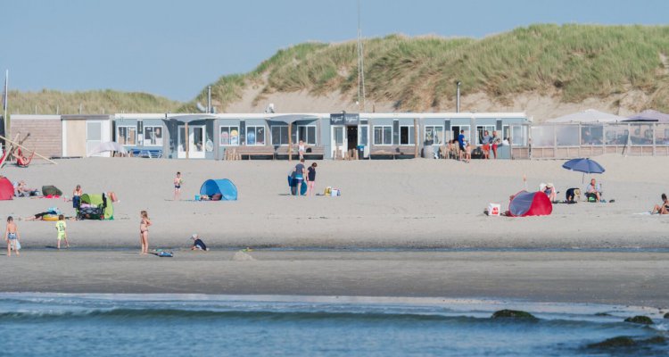 het strand bij Paal 15