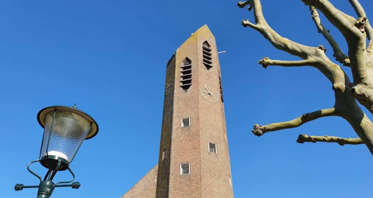 Kerk in De Waal