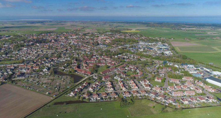 Luchtfoto van Den Burg op Texel