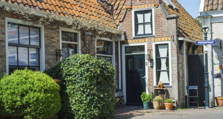 Hoek Kerkstraat-Peperstraat in Oosterend, Texel